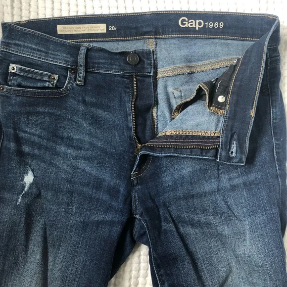 GAP Resolution True Skinny Mid Rise - Picture 4 of 4